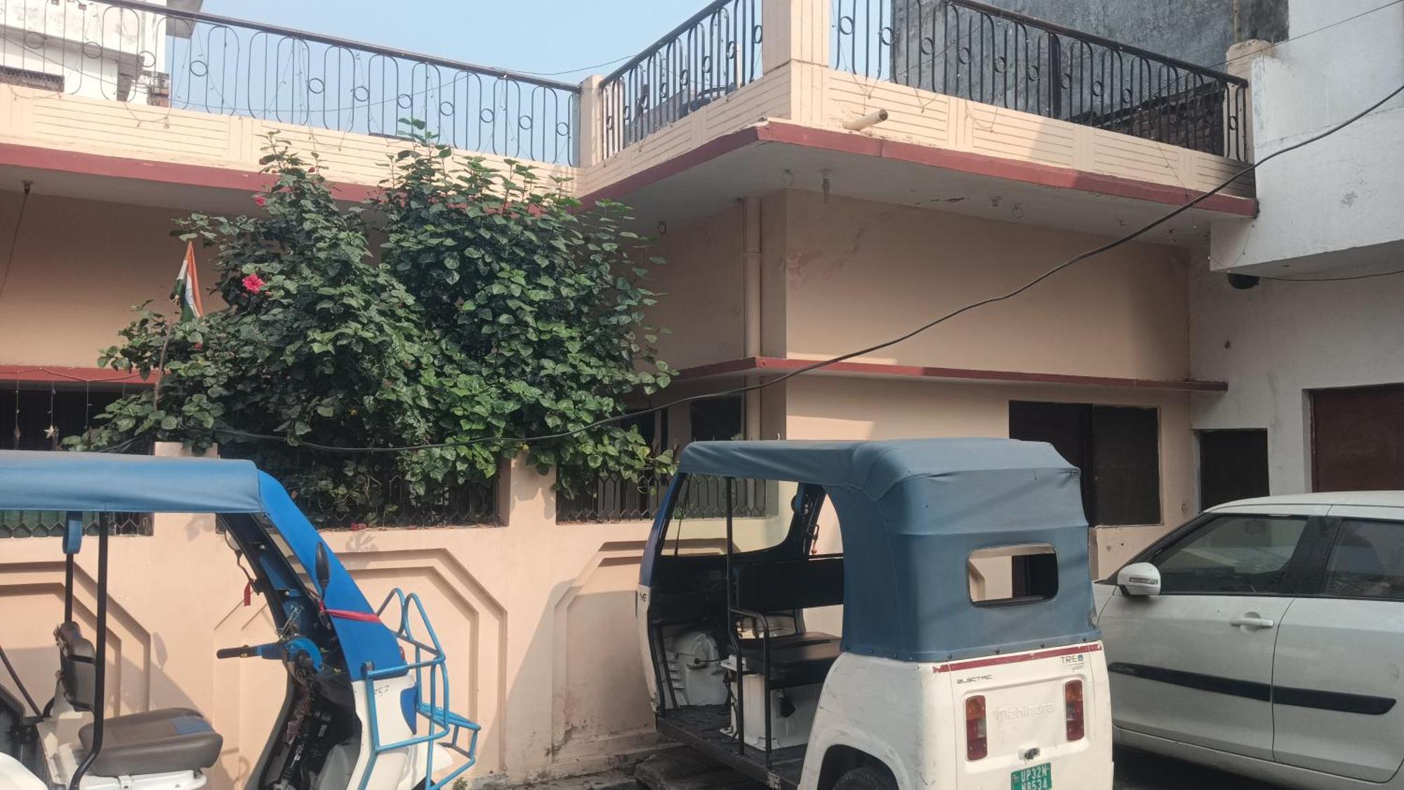 Ds Home Lucknow Extérieur photo